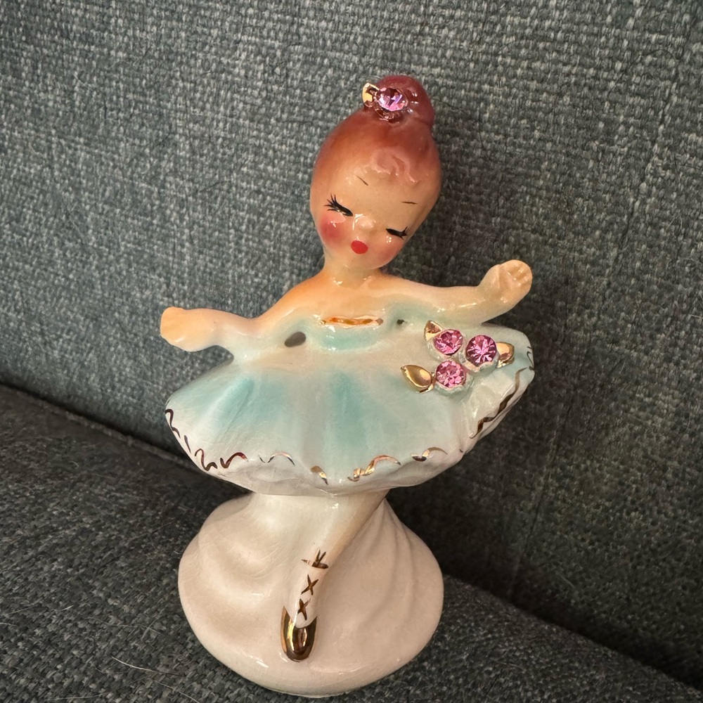Beautiful vintage Josef little tutu ballerina